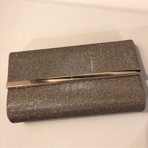 Simple Silvery/brown Clutch by Bare Minerals